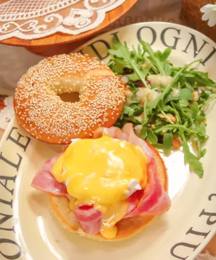 Bagel brunch with egg, ham and hollandaise at The Catch Up Bakeroom
